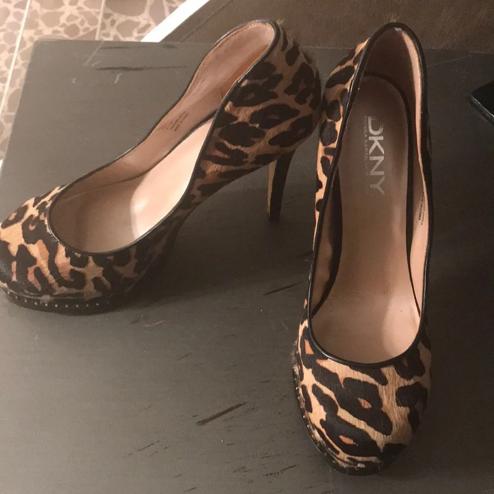 DKNY | Platform Wedge Faux Fur Animal Leopard Print Pumps